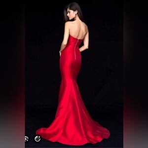 Sherri Hill gown